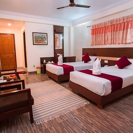 Hotel Spring Pokhara Exterior photo